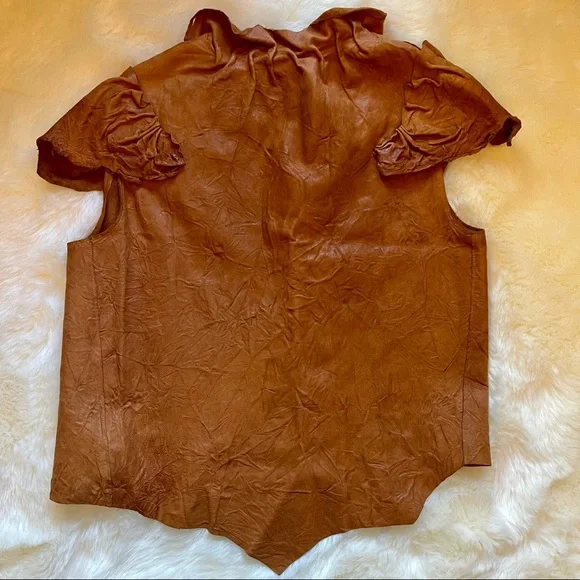 Ports 1961 Extremely Unique Distressed Camel Leather Vest - Picture 3 of 7